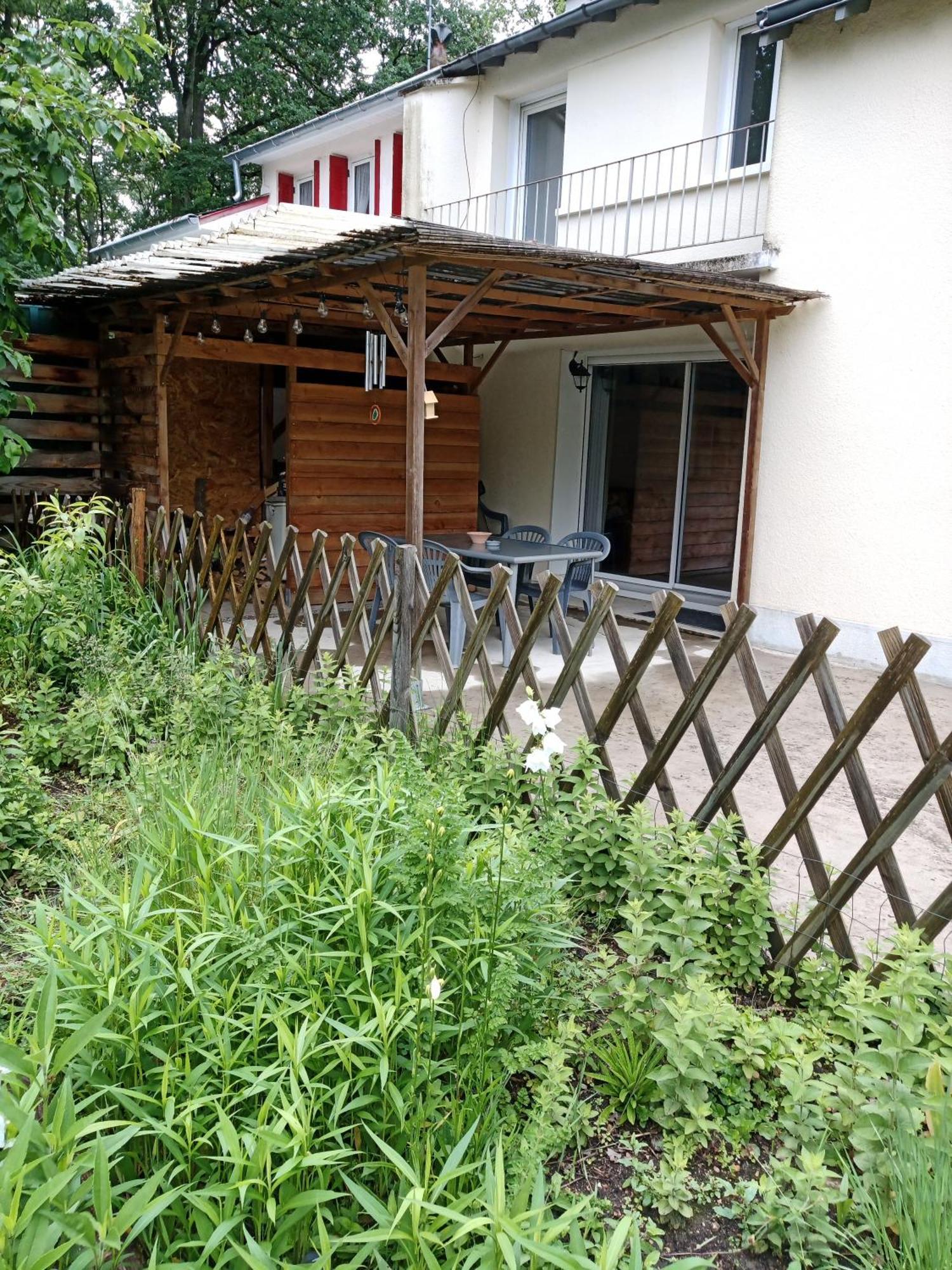 Maison Pres Des Bois Joué-lès-Tours Extérieur photo